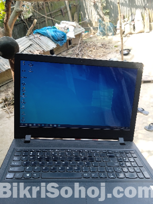 ল্যাপটপে কোন সমস্যা নাই টাকার দরকার তাই বিক্রি করব!